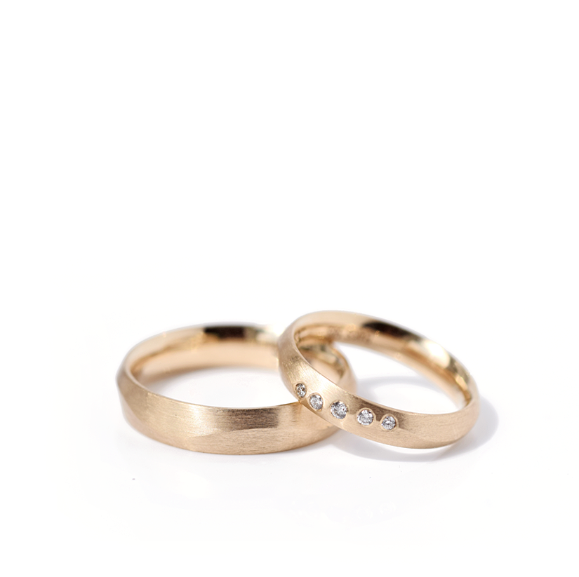 Simple vielsesring