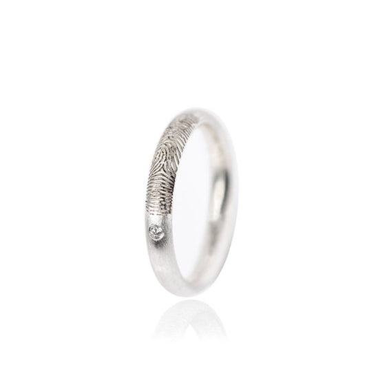 BAKS fingeraftryk sølv med diamant